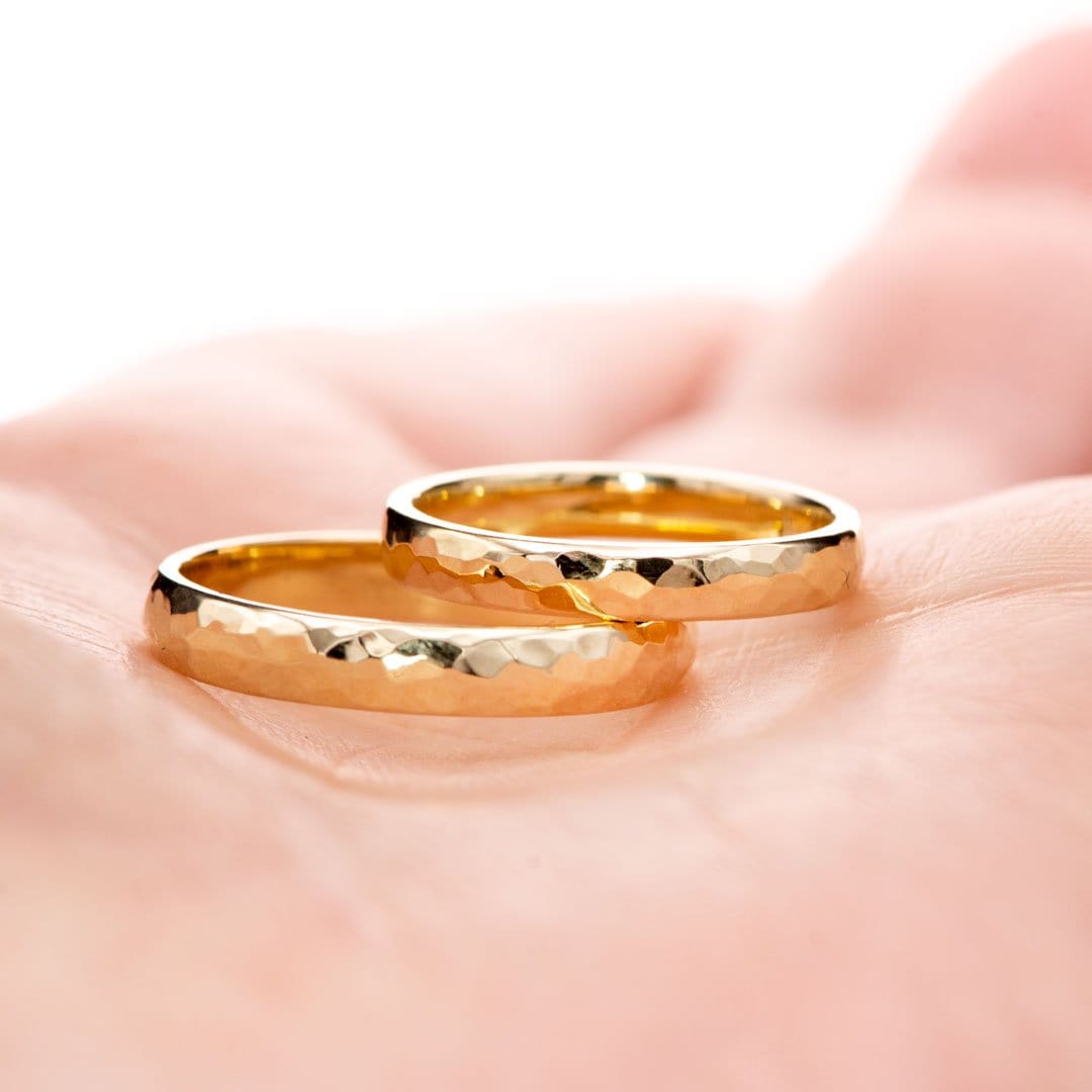 Narrow Hammered Texture Wedding Band Ring by Nodeform