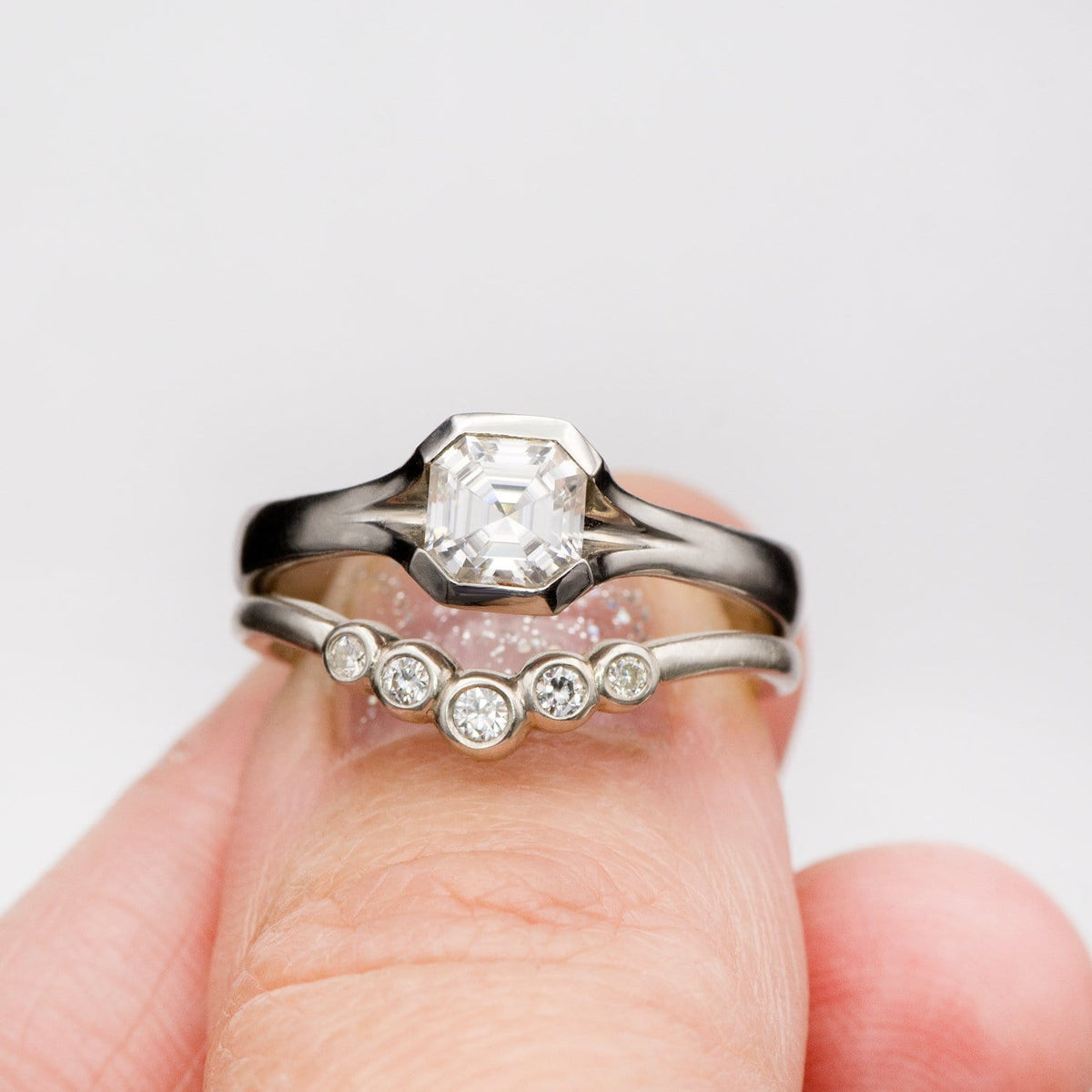 Velda - Graduated Diamond, Moissanite or Sapphire Curved Contoured Stacking Wedding Ring Ring by Nodeform
