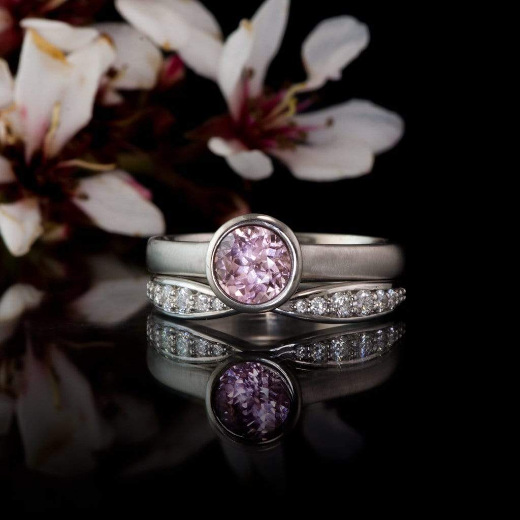 Pippa Band - Pinched Contoured Wedding Ring Graduated Diamond, Moissanite, Ruby or Sapphire Ring by Nodeform