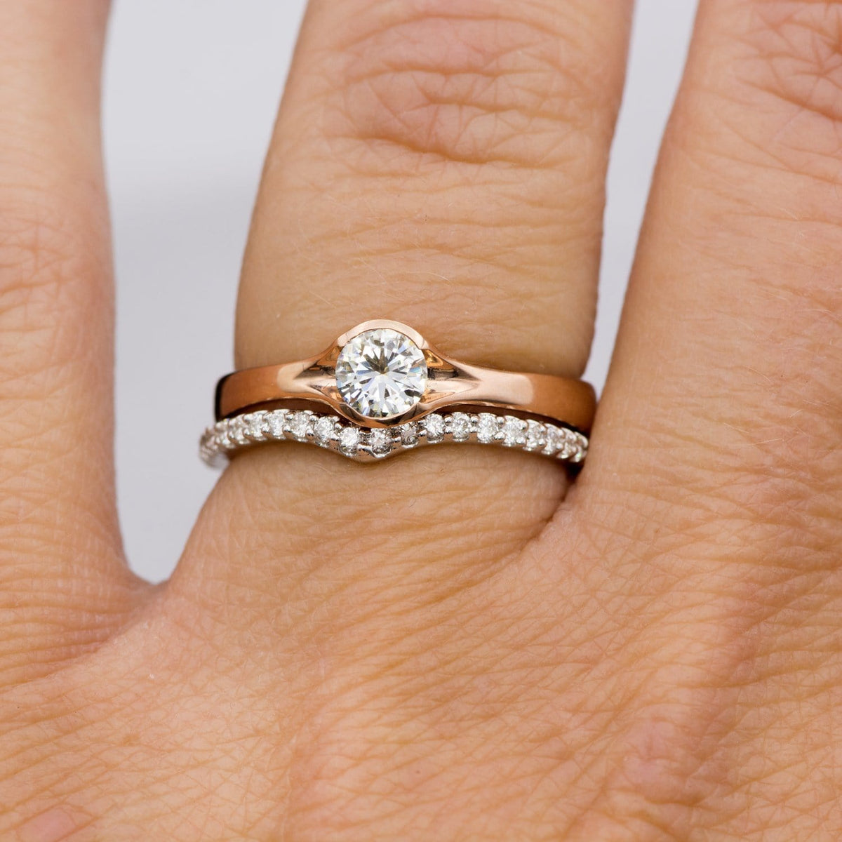 Vivian Band - V-Shape Contoured Accented Diamond, Moissanite, Ruby or Sapphire Wedding Ring Ring by Nodeform