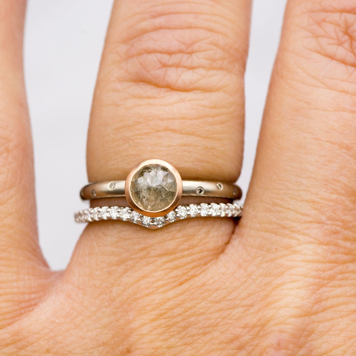 Vivian Band - V-Shape Contoured Accented Diamond, Moissanite, Ruby or Sapphire Wedding Ring Ring by Nodeform