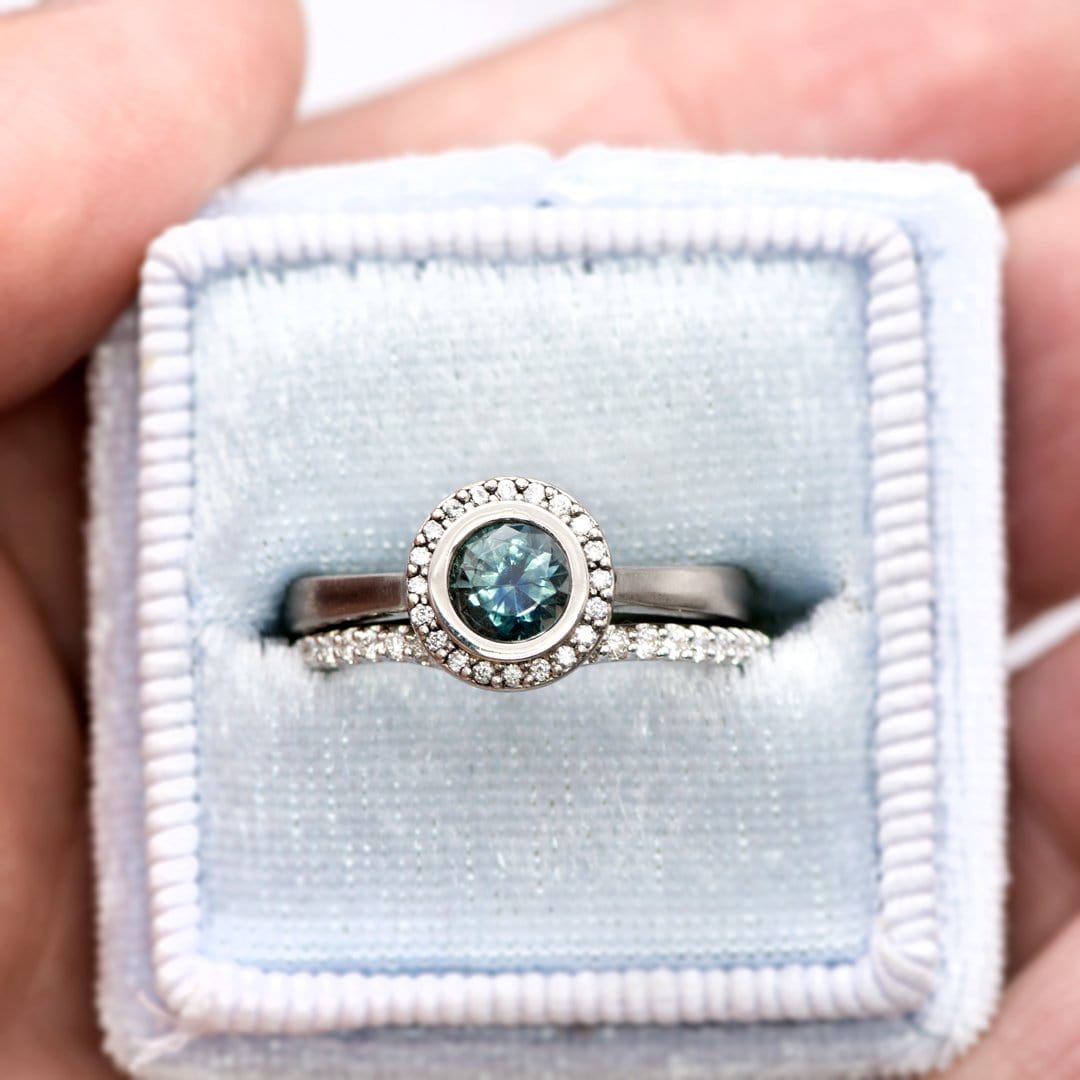 Vivian Band - V-Shape Contoured Accented Diamond, Moissanite, Ruby or Sapphire Wedding Ring Ring by Nodeform