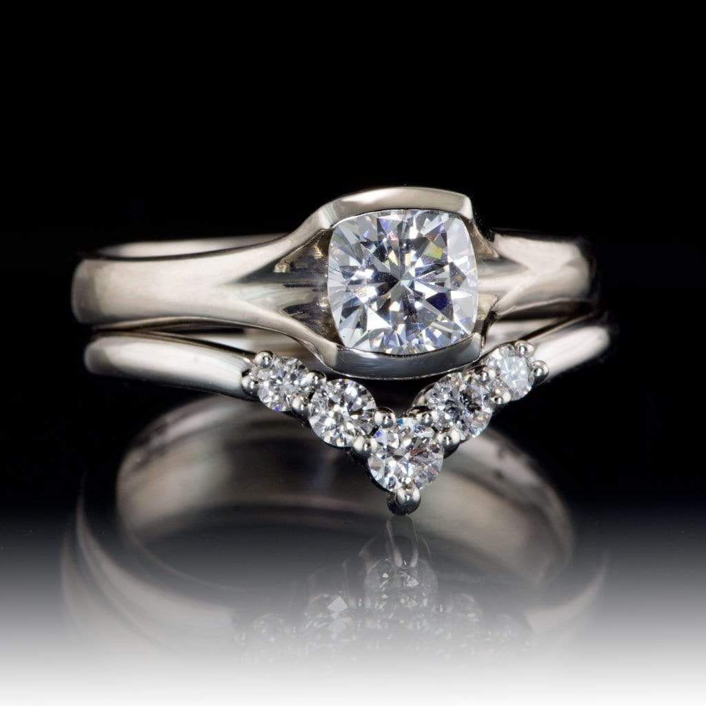 Phoebe Band -Graduated Diamond or Sapphire V-Shape Contoured Stacking Wedding Ring Ring by Nodeform