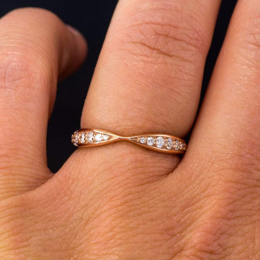 Pippa Band - Pinched Contoured Wedding Ring Graduated Diamond, Moissanite, Ruby or Sapphire Ring by Nodeform