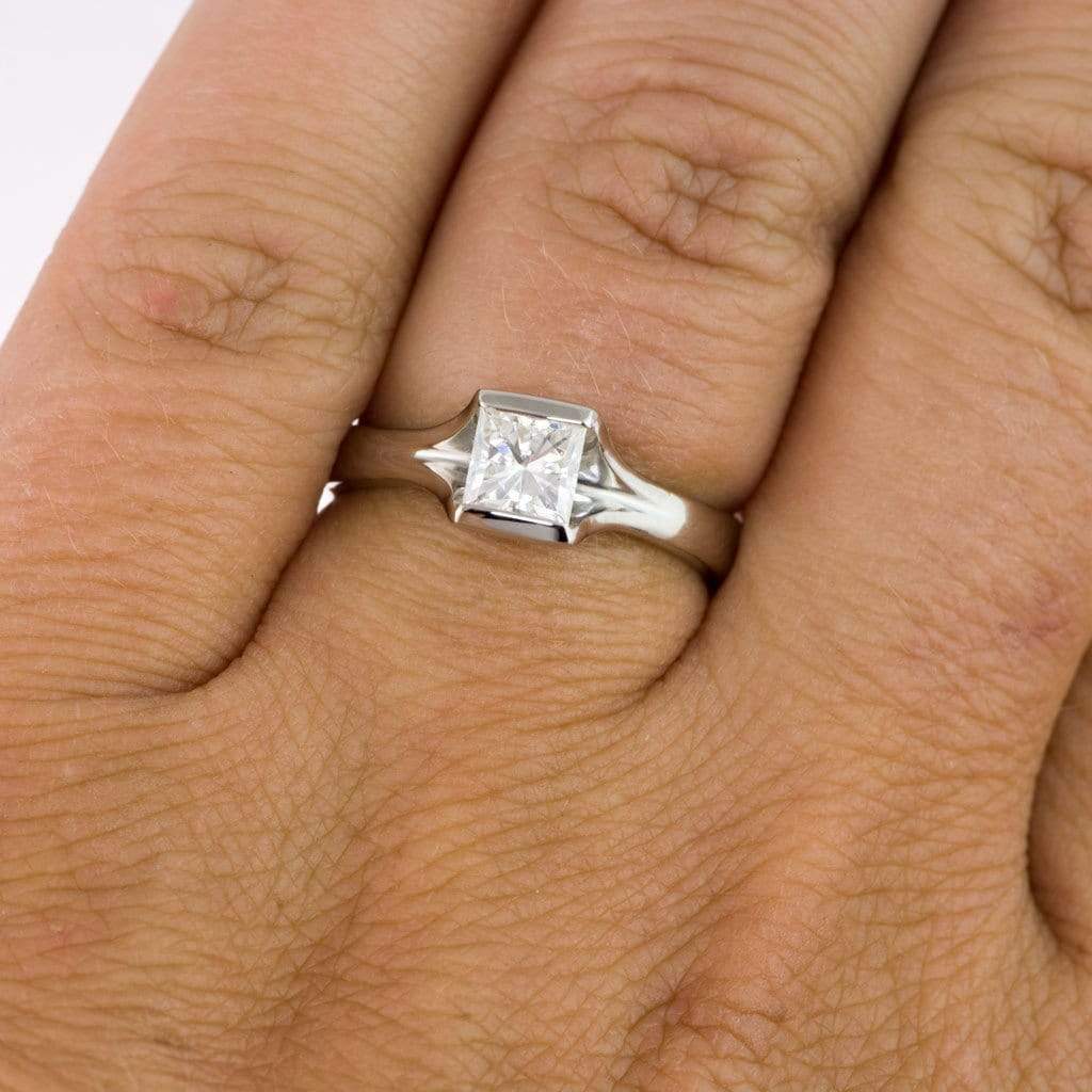 Square Brilliant / Princess Cut Moissanite Stone Loose Gemstone by Nodeform