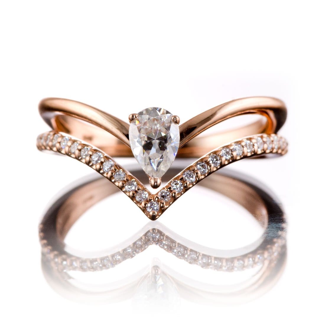 Prong Set Pear Moissanite and Diamond Double V-Band Ring – Nodeform