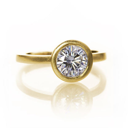 Minimal Round Moissanite Wide Bezel Solitaire Engagement Ring 5mm Near-Colorless F1 Moissanite (GHI Color) / 14K Yellow Gold Ring by Nodeform