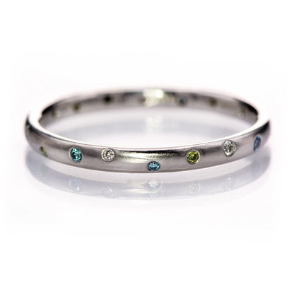 Mariella Band - Narrow Eternity Wedding Ring with white, teal & blue & green diamonds 2mm wide / 14kPD White Gold Ring by Nodeform