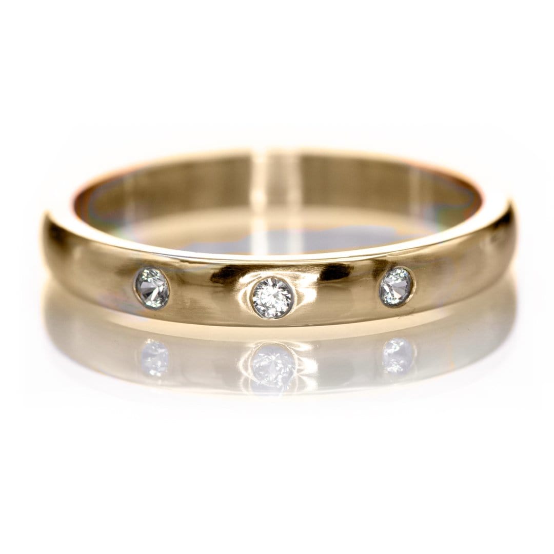 Narrow 3 White Sapphire Wedding Ring 2.5mm / 14k Yellow Gold Ring by Nodeform