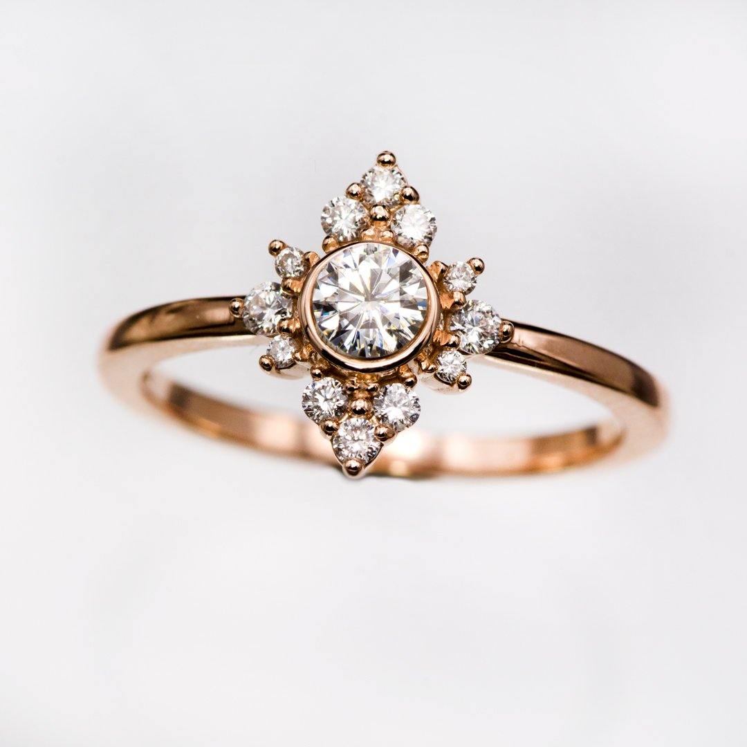 Ava Ring - Moissanite, Diamond or White Sapphire Halo Engagement Ring 4mm/0.25ct Genuine white Sapphire / Forever One Moissanite Halo / 14k Rose Gold Ring by Nodeform