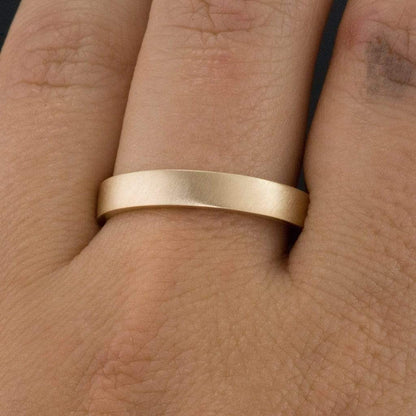 Flat Simple Gold Wedding Band Ring by Nodeform