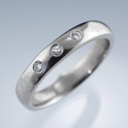 Narrow 3 Moissanite Wedding Ring 2.5mm / Sterling Silver Ring by Nodeform