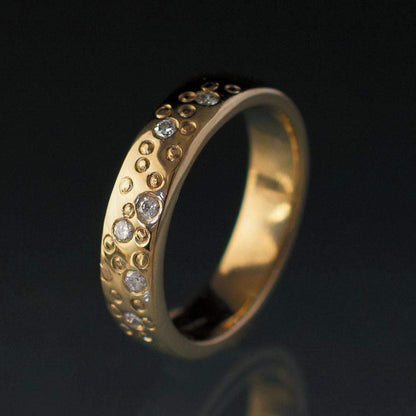 Diamond Star Dust Wedding Ring 18k Yellow Gold / 4mm Ring by Nodeform