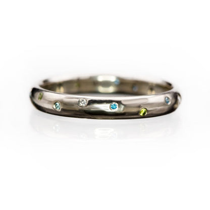 Mariella Band - Narrow Eternity Wedding Ring with white, teal & blue & green diamonds 3mm wide / 14kPD White Gold Ring by Nodeform