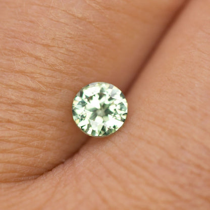 Round Cut Light Green 5mm/0.55ct Fair Trade Montana Sapphire #GR6 Loose Gemstone Loose Gemstone by Nodeform