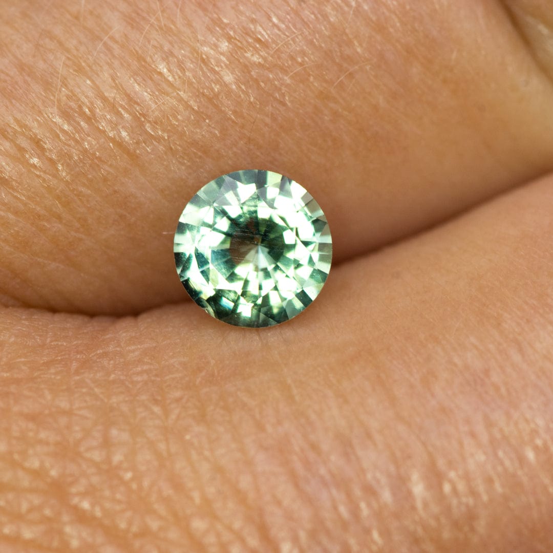 Round Cool Green 5.5mm/0.75ct Madagascar Sapphire M2 Untreated Loose G