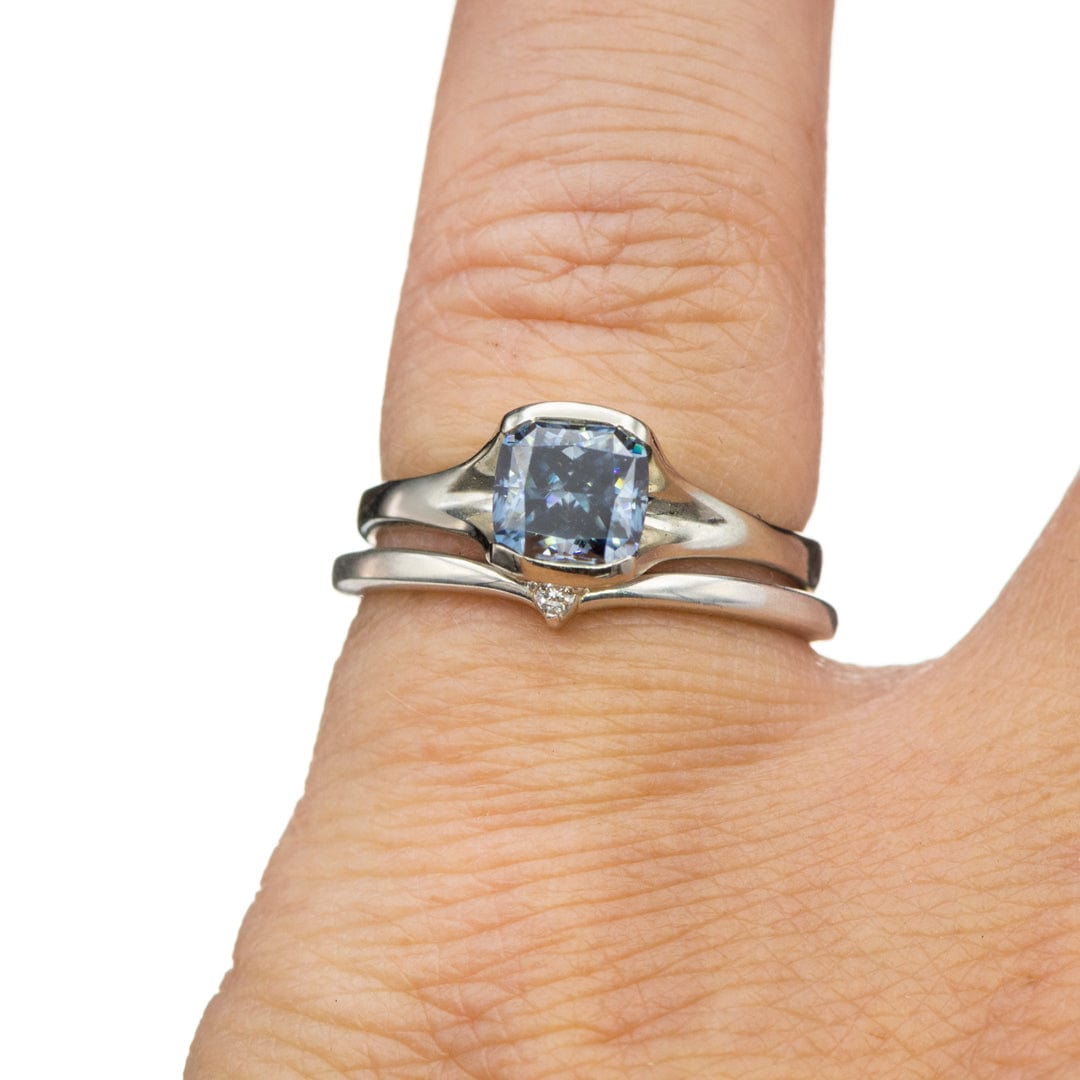 Vani Band - Tiny Diamond, Moissanite or Sapphire V-Shape Contoured Stacking Wedding Ring Ring by Nodeform