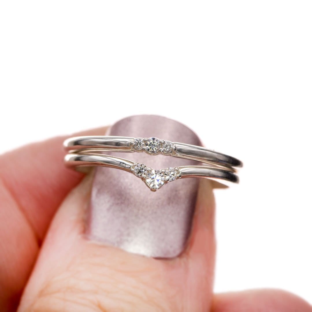 Tania Band -Graduated Diamond, Moissanite or Sapphire Stacking Wedding Ring Ring by Nodeform