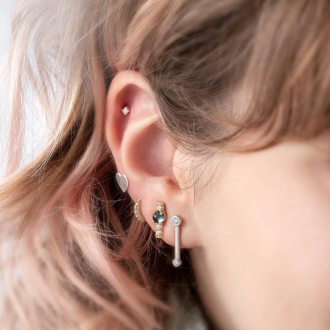 Geometric Double Bezel Diamond Bar Stud Earrings Earrings by Nodeform