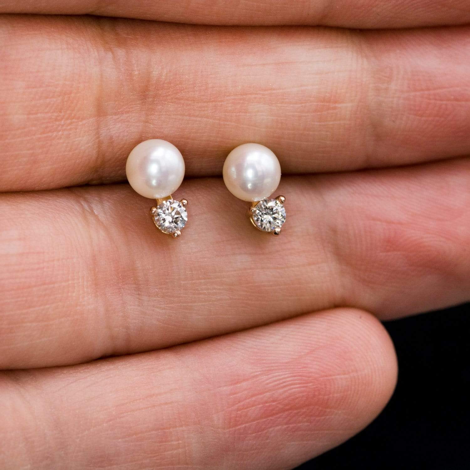 White Freshwater Cultured Pearl & Diamond Cluster Stud Earrings – Nodeform