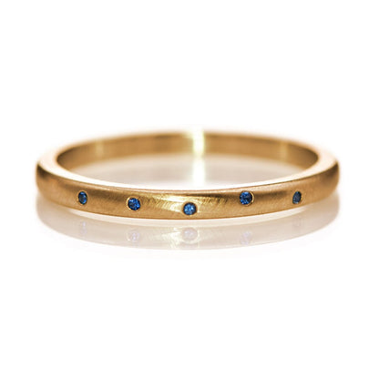 Narrow Random Flush Set Blue Sapphire Wedding Ring 2mm Width / 5 Sapphires / 14k Rose Gold Ring by Nodeform