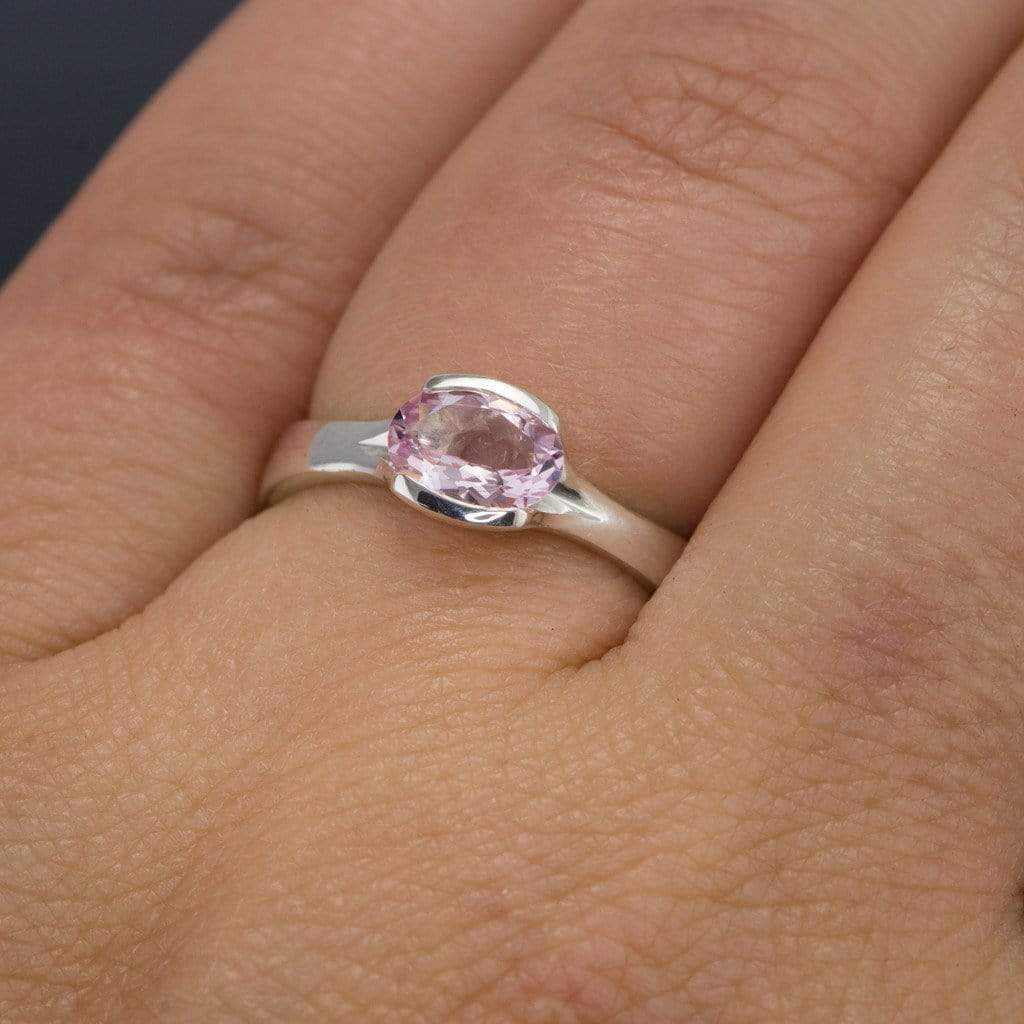 Oval Peach to Pink Morganite Fold Solitaire Engagement Ring Ring by Nodeform